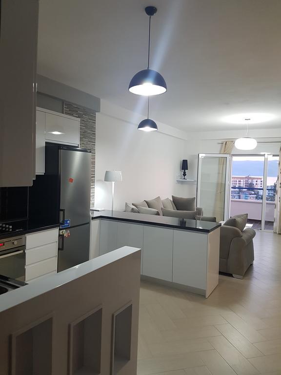 Modern Cozy Apartment Seaview Vlorë Eksteriør bilde
